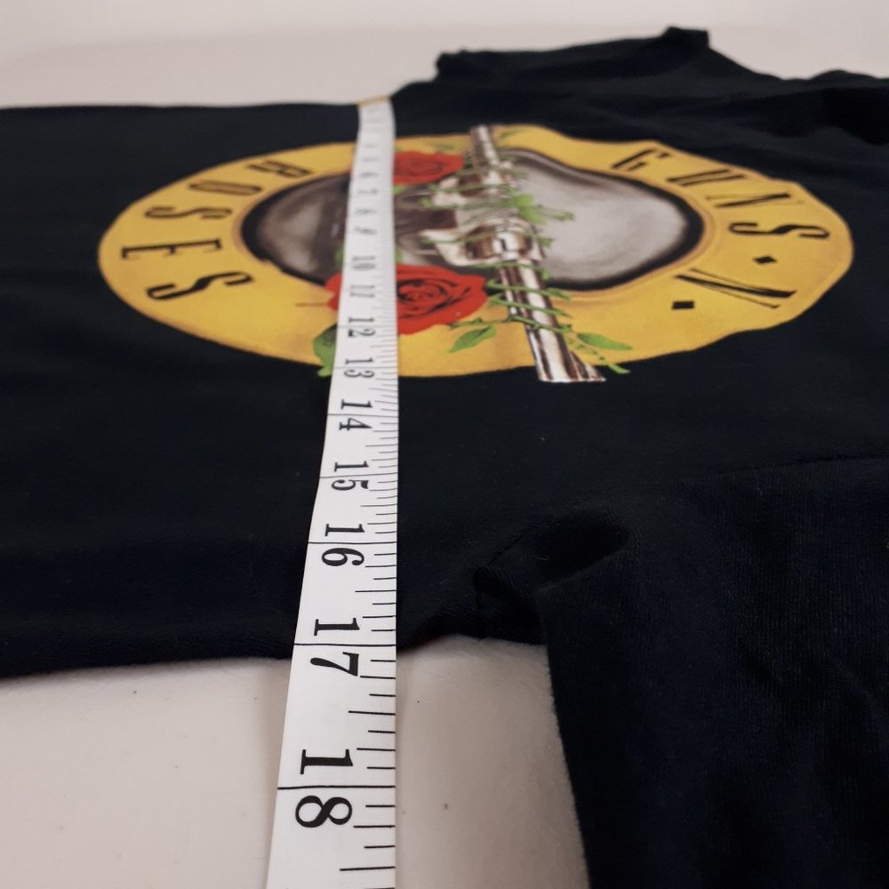 Port & Company Guns N’ Roses Graphic T-shirt - Picture 4 of 13